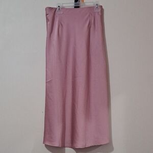 Elegant Pink Women's Skirt